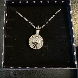 LINDAS Stars 16 in chain,diamond, angel, pendant,Elegant Silver Necklace new